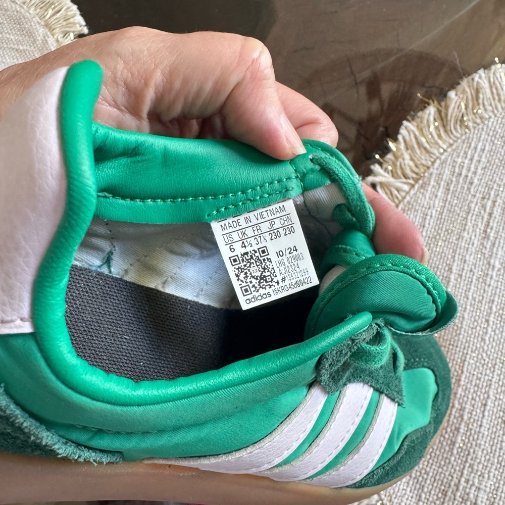 Adidas Kids Sneakers in Green and White